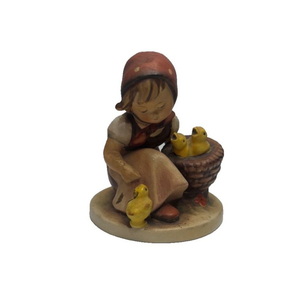 Vintage Goebel Hummel Figurine CHICK GIRL TMK3 57/0 Germany 3 1/2" Tall